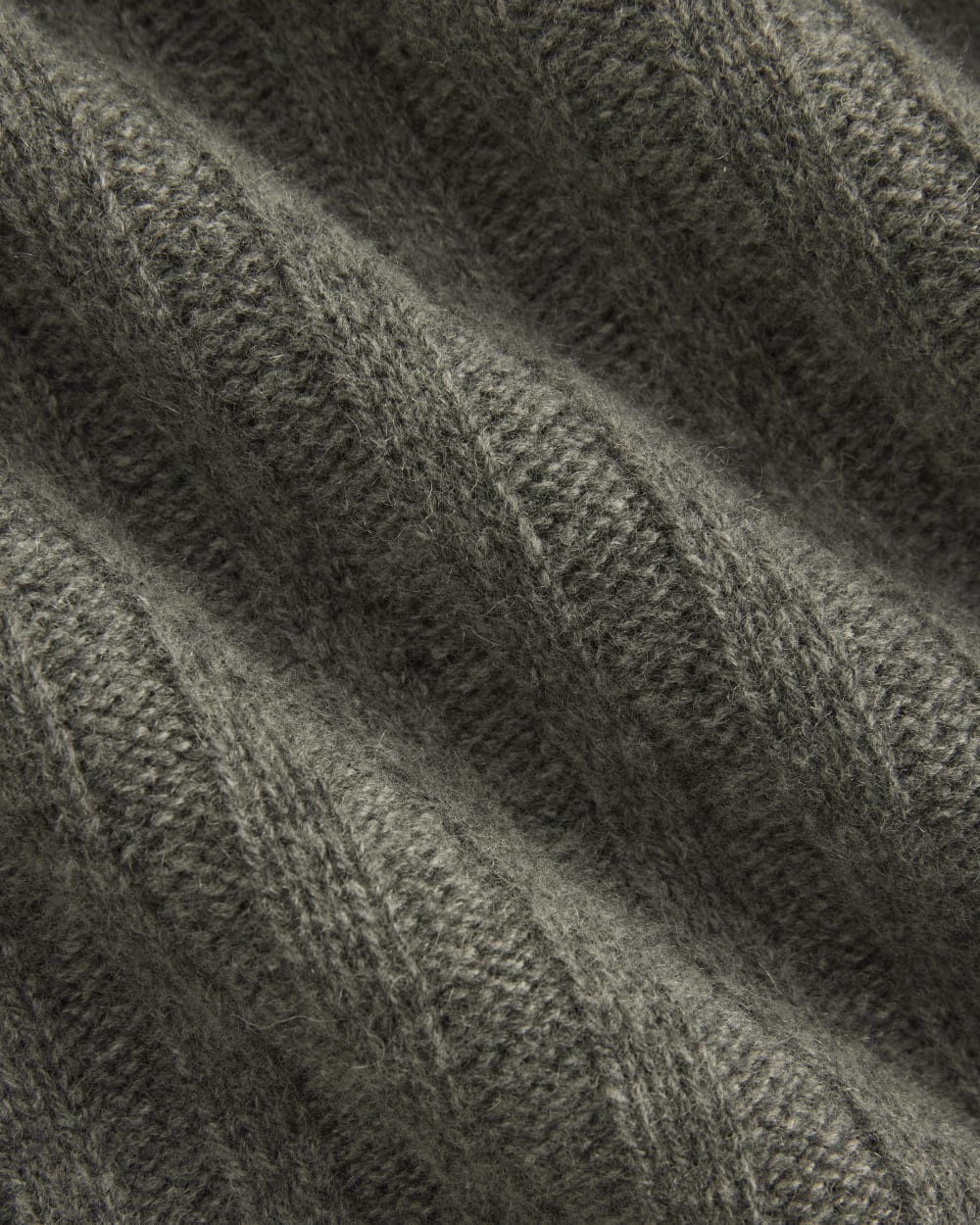 Funnel-Neck Sweater in Wool Cashmere | Heather Charcoal