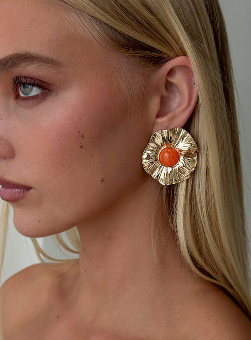 Spend The Night Stud Earrings Gold