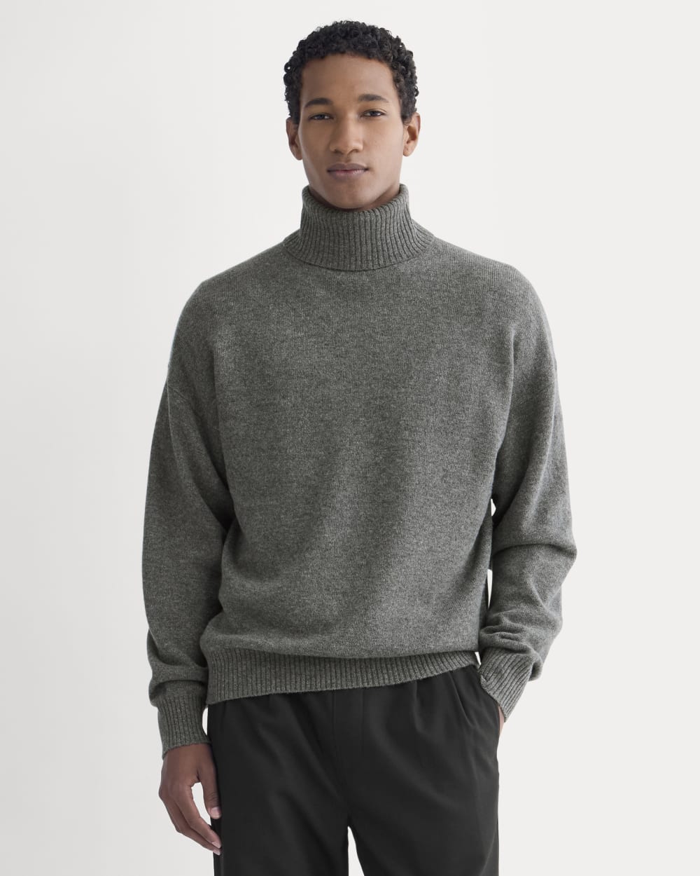 Luxe Merino Relaxed Turtleneck | Heathered Charcoal