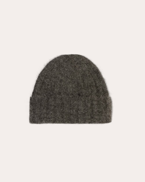 The Alpaca Beanie | Dark Charcoal