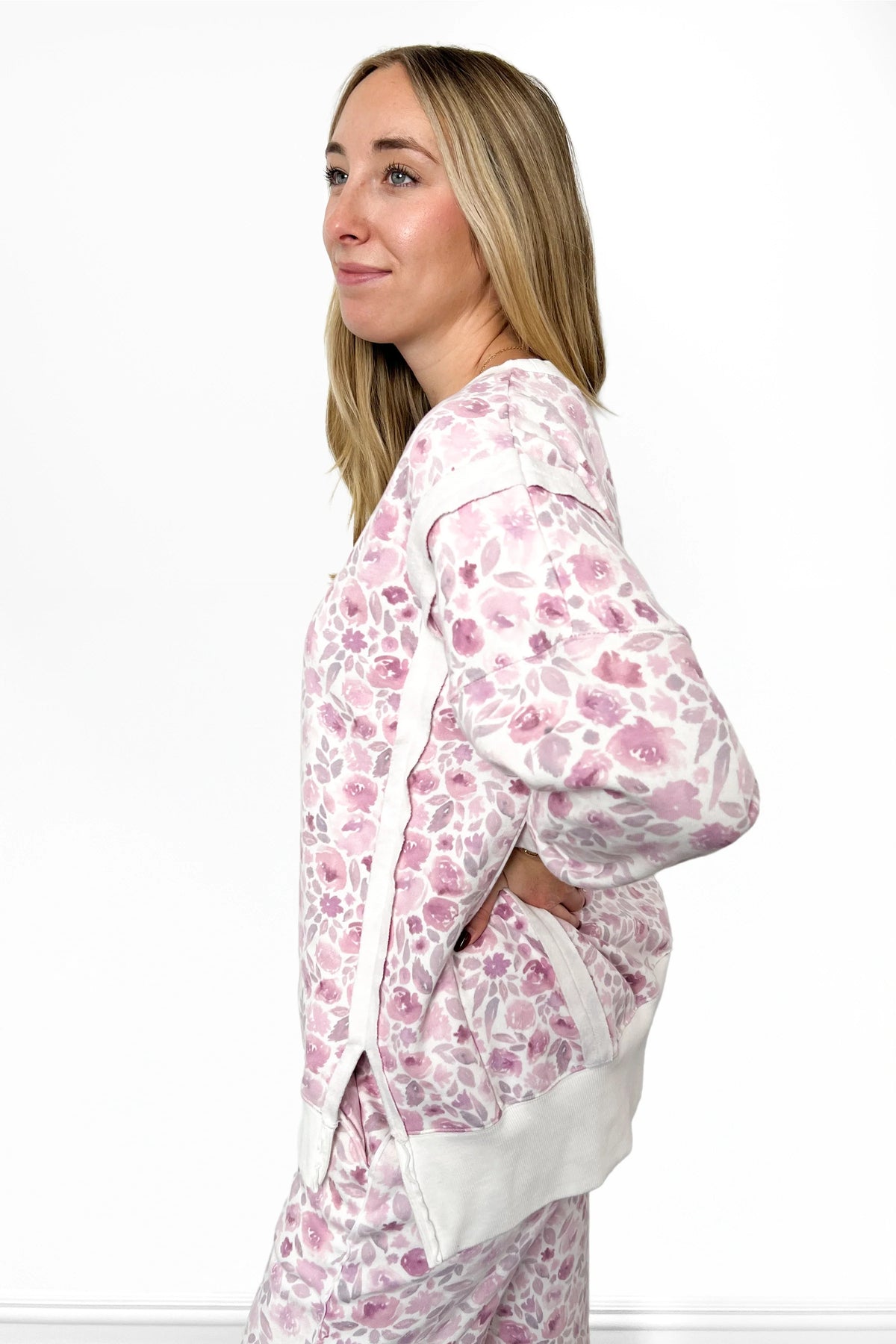 ALB Custom Women's Floral Print Pullover