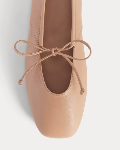 Leather Keyhole Flat | Blush Tan