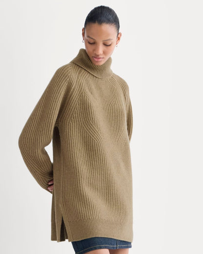 Cocoon Turtleneck in Wool Cashmere | Toast